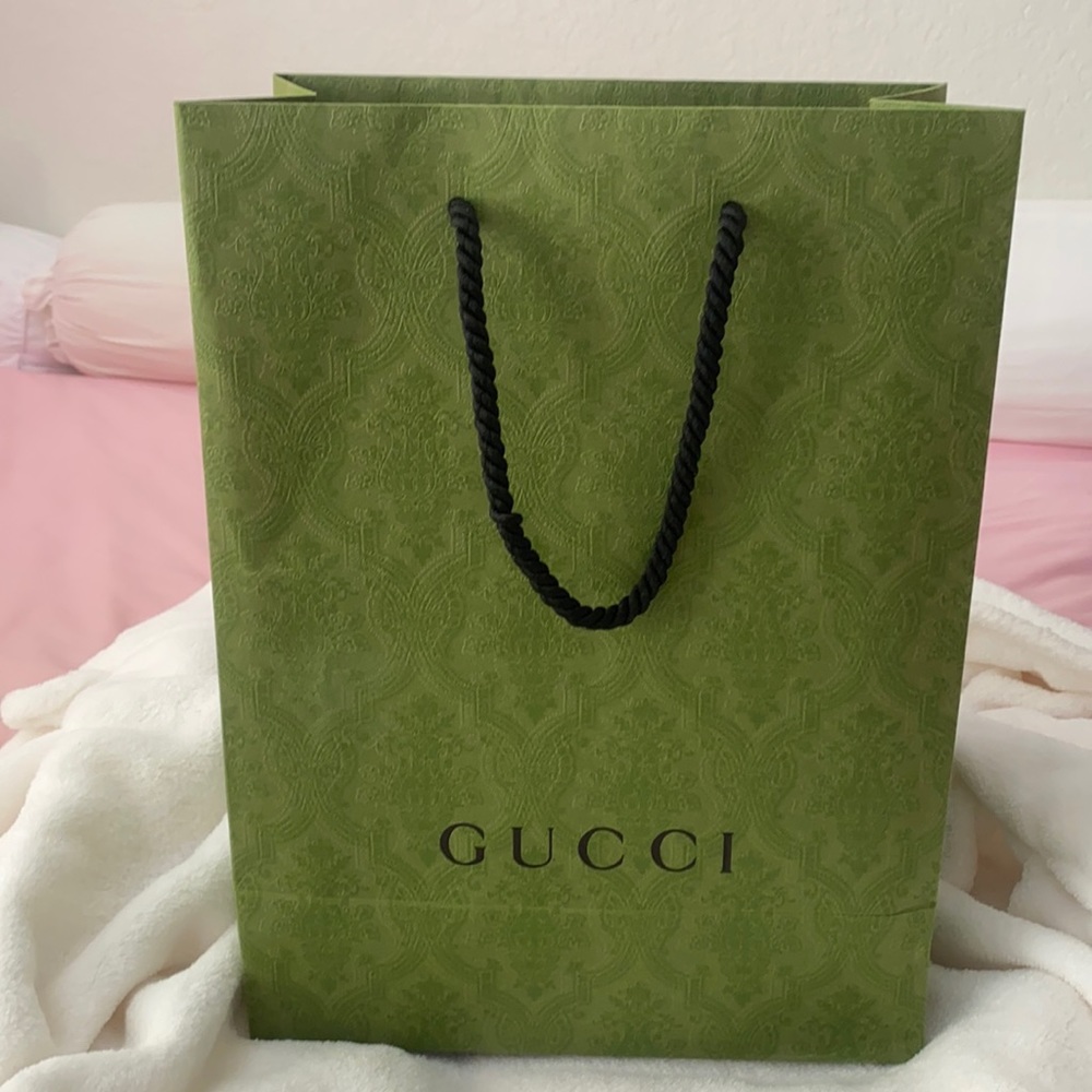 Gucci medium shopping bag 10x13x 5.5